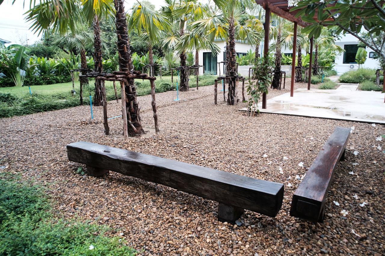 Chez Bure - Bure Homestay Kanchanaburi Exteriér fotografie